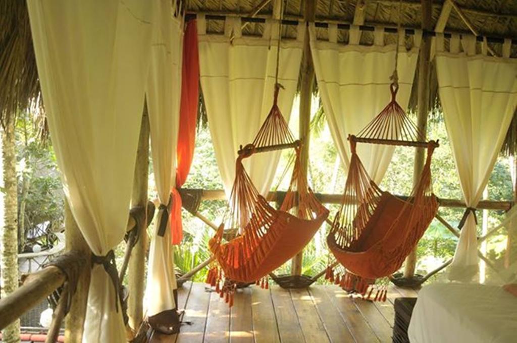 Dominican Tree House Village Santa Barbara De Samana Exterior foto